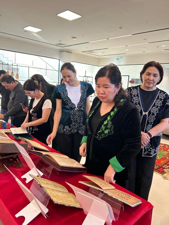 В городе Косшы прошла передвижная выставка «Ұлы дала тарихының жазба мұралары»